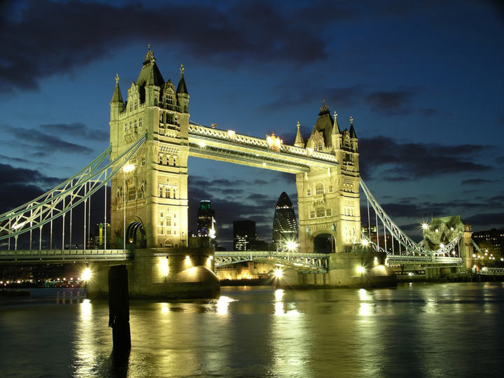 Tower of London and River Cruise